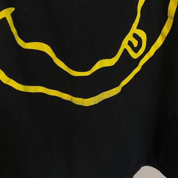 Nirvana Black and Yellow Smiley Face Logo Band Tee Graphic T-Shirt Sz M - Picture 5 of 9